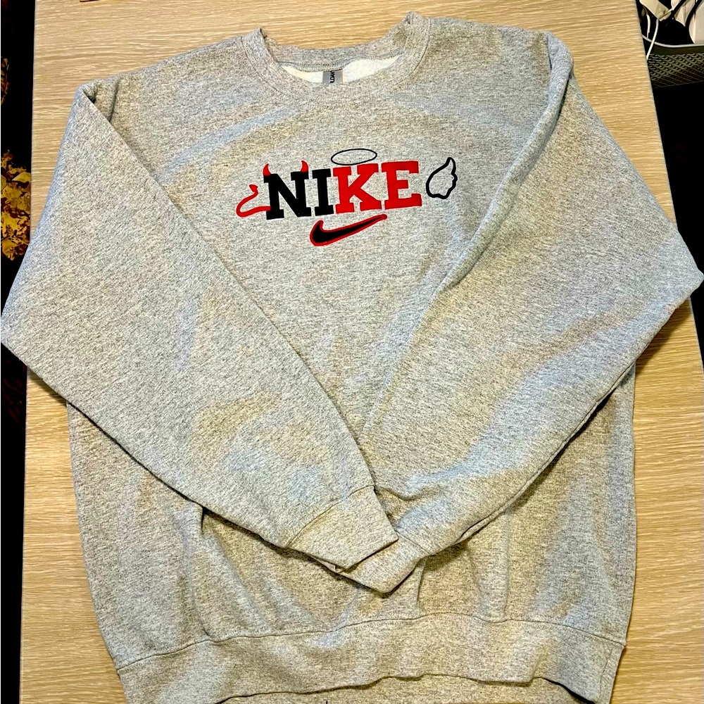 Custom Gildan Crewneck with Nike design